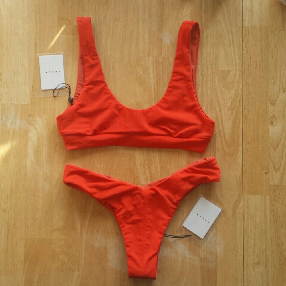 FELLA Bikini Set
